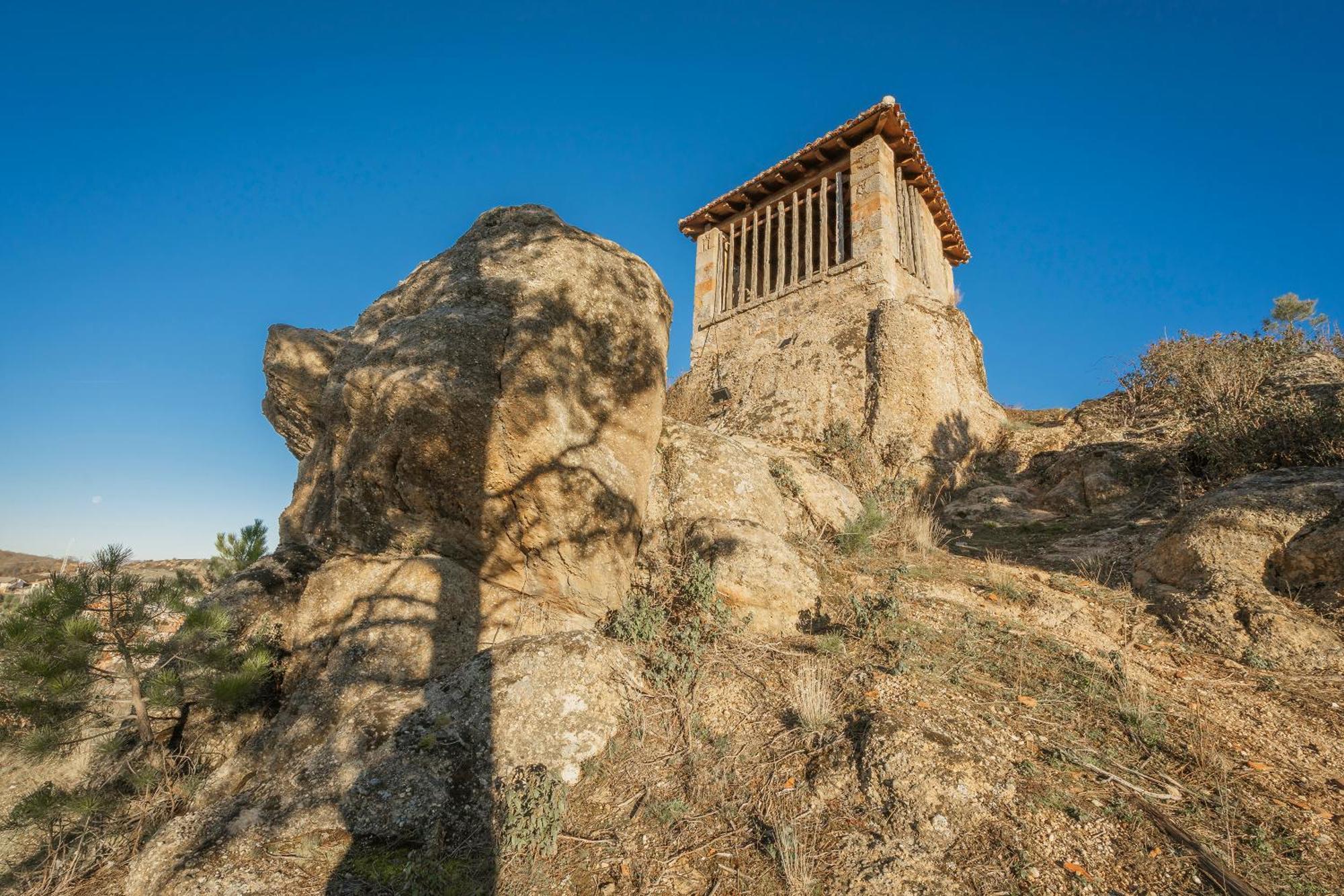 Гостевой дом La Estacion De Rabanera Рабанера-дель-Пинар Экстерьер фото