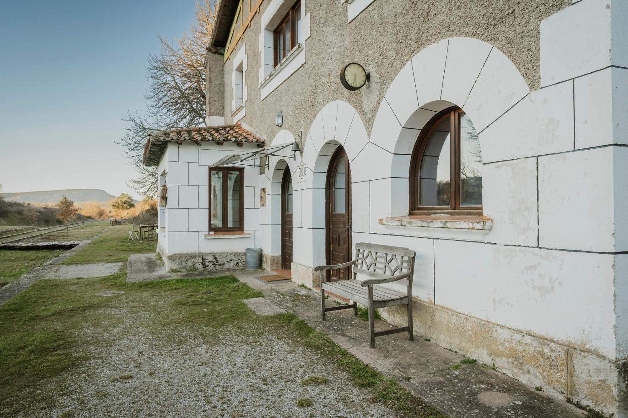 Гостевой дом La Estacion De Rabanera Рабанера-дель-Пинар Экстерьер фото